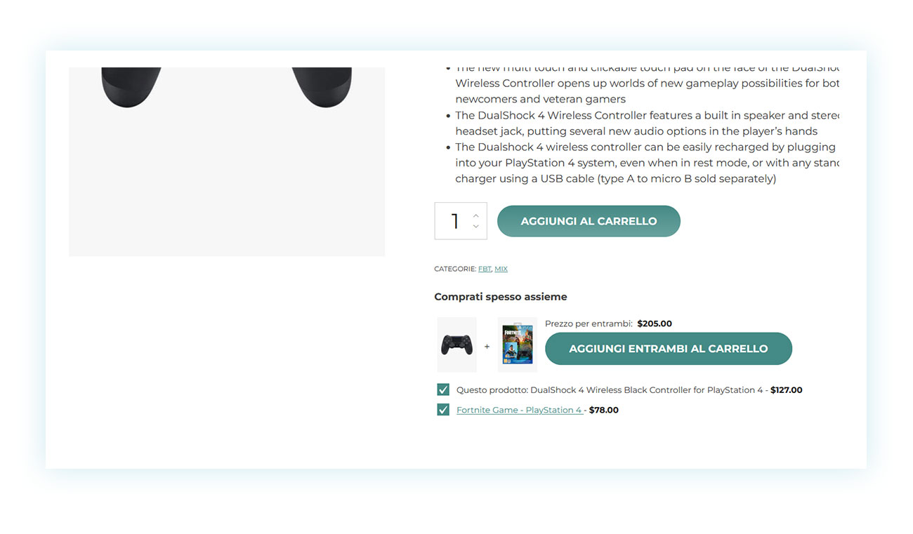 Un videogioco è suggerito ai clienti che valutano l'acquisto di un controller per console